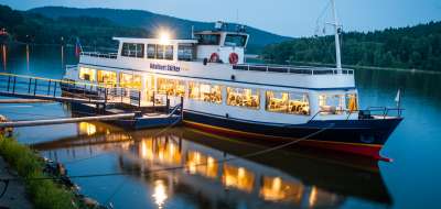 Schifffahrt mit der Lipno-Line